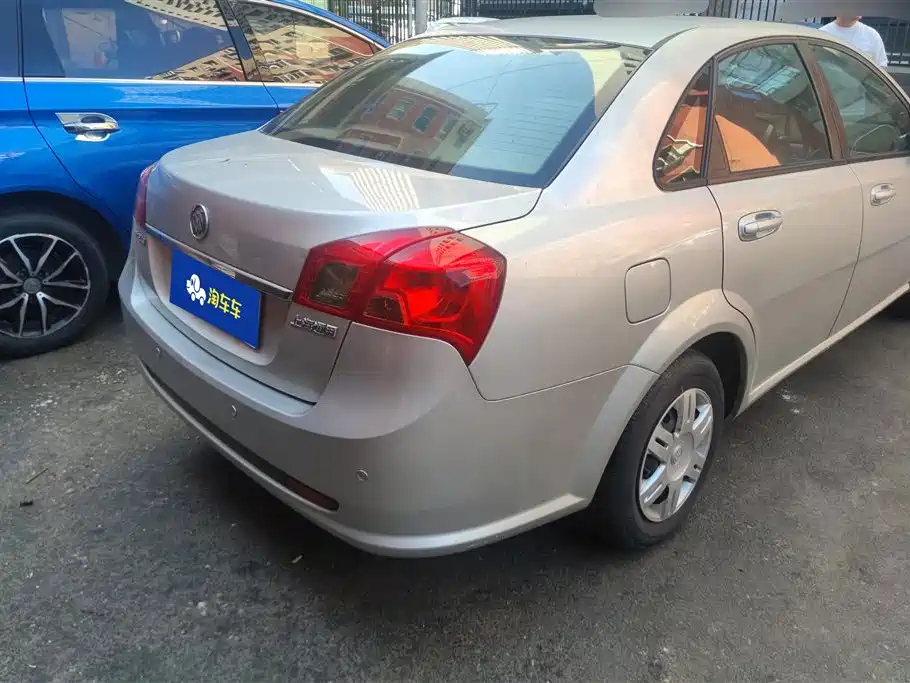 Buick Excelle 2013 1.5L Automatic Classic фото 3