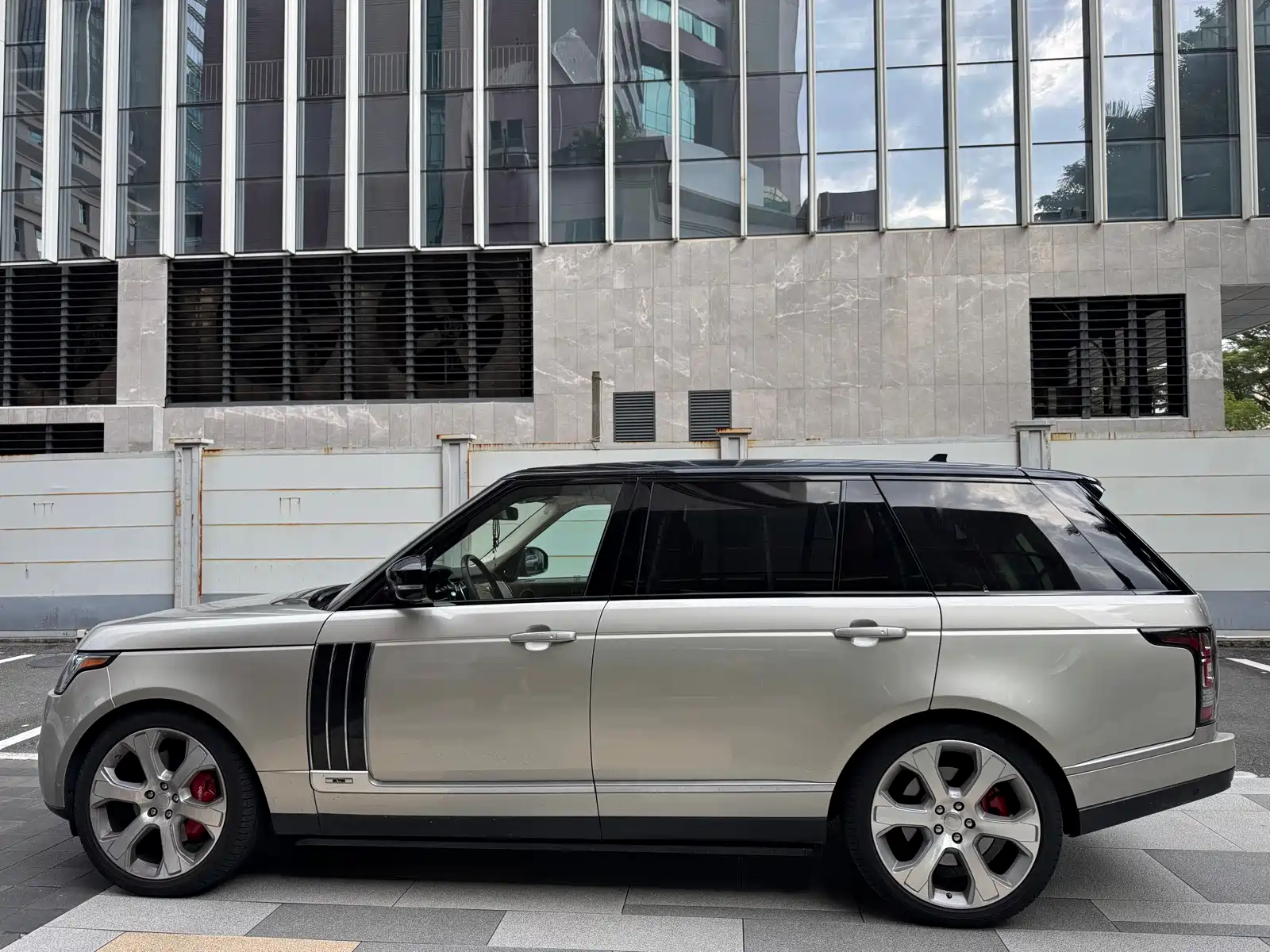 Фото 4 - Land Rover Range Rover