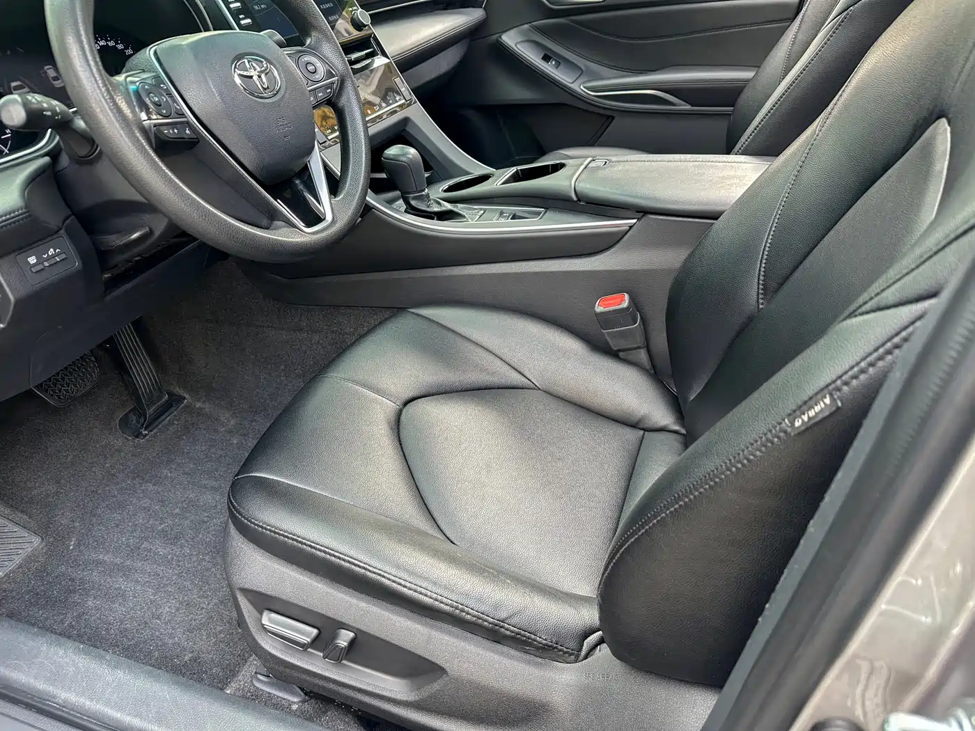 Toyota Avalon 2022 2.0L Progressive Edition фото 16