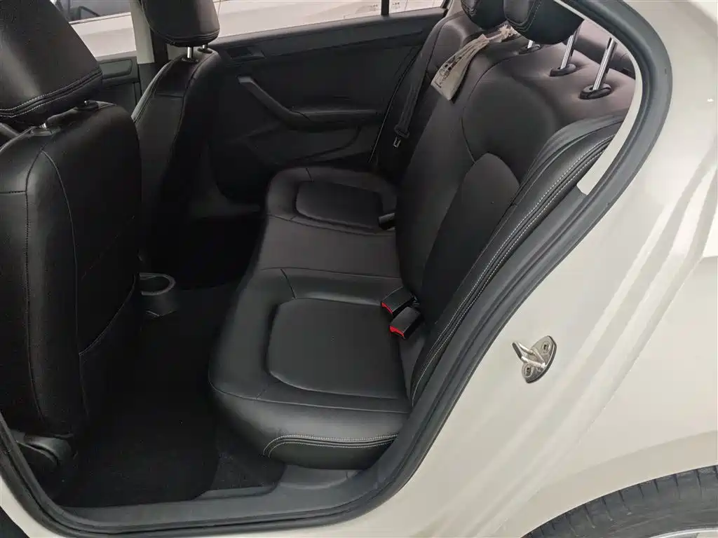 Volkswagen Santana 2019 1.5L Manual Trend China VI фото 13