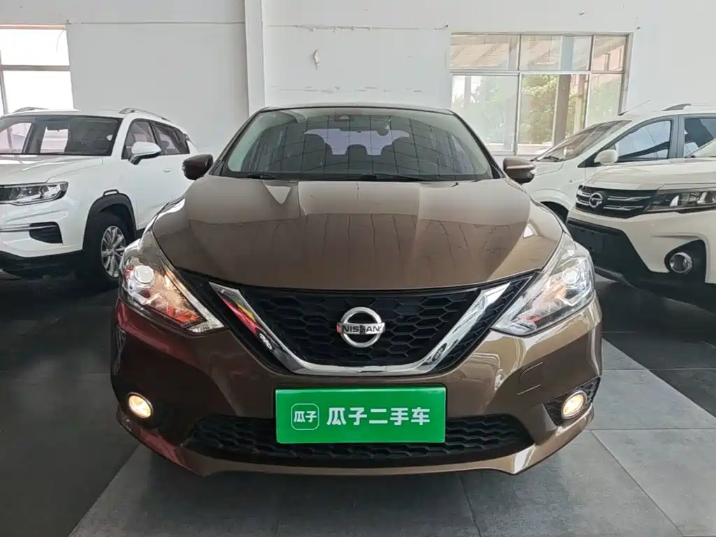 Фото 3 - Nissan Sylphy