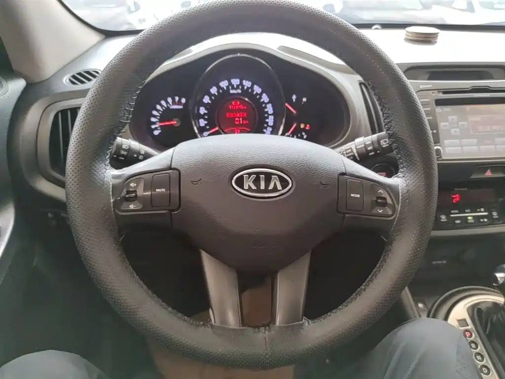 Kia Sportage 2014 2.0L Automatic 2WD Premium Special фото 11