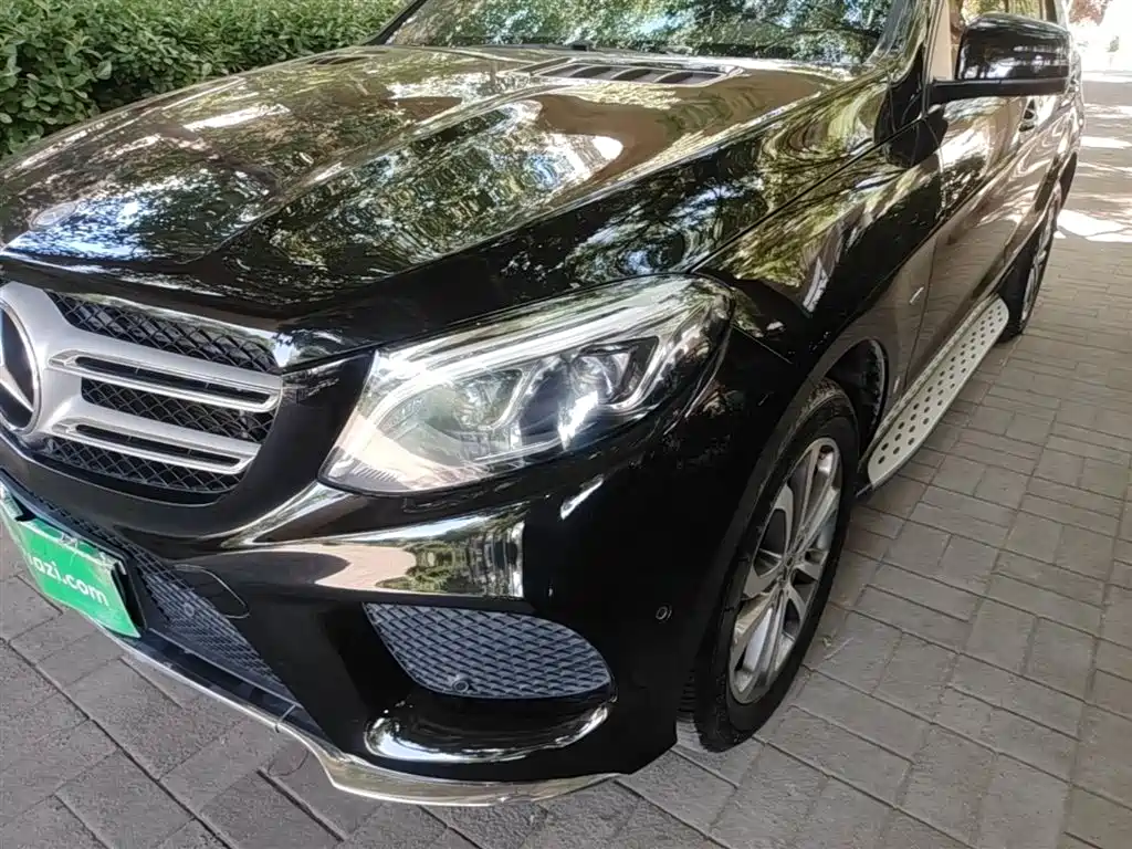Mercedes-Benz GLE 2018 GLE 320 4MATIC Dynamic Ultimate Edition фото 24