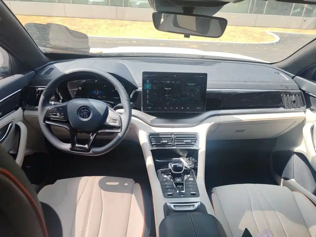 BYD Song PLUS PHEV 2021 DM-i 110KM Flagship фото 6