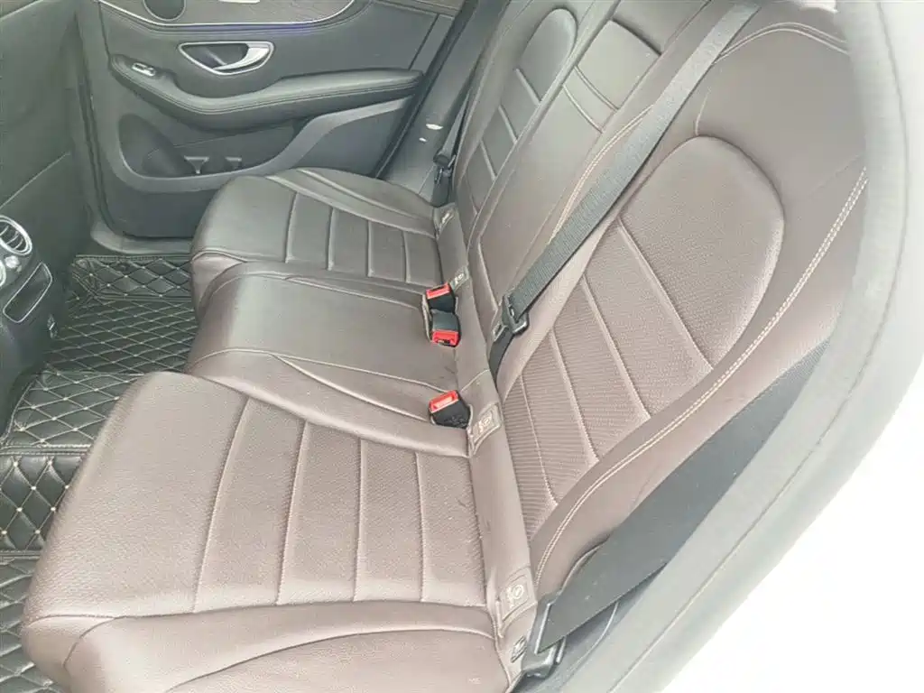 Mercedes-Benz GLC 2020 GLC 260 L 4MATIC Luxury фото 24