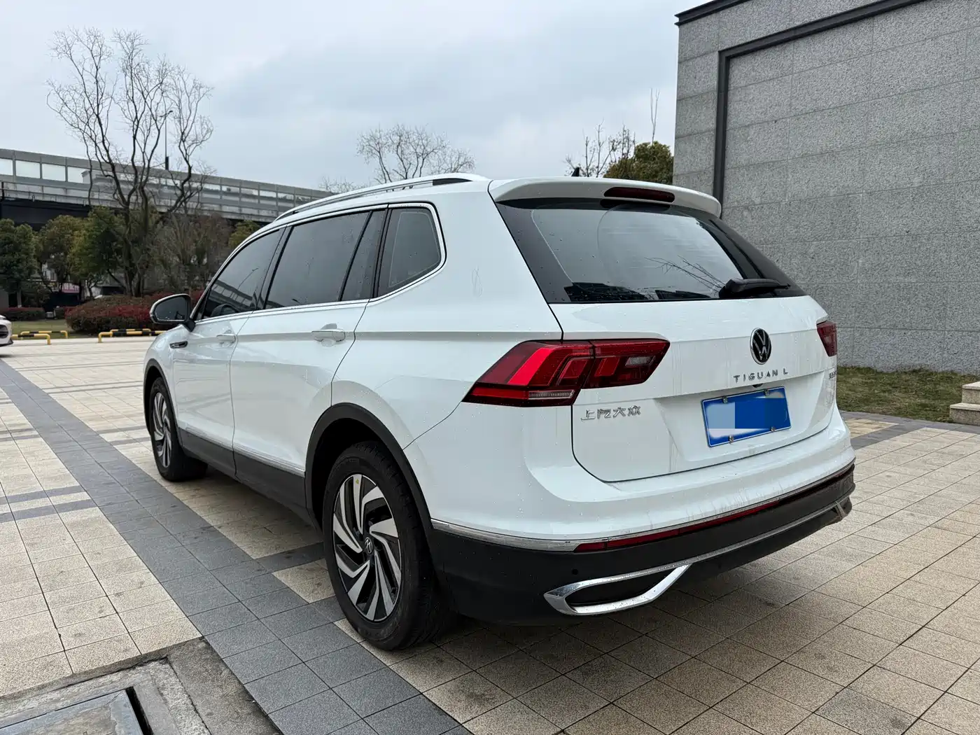 Volkswagen Tiguan L 2023 300TSI Automatic 2WD Smart Enjoyment Edition фото 14