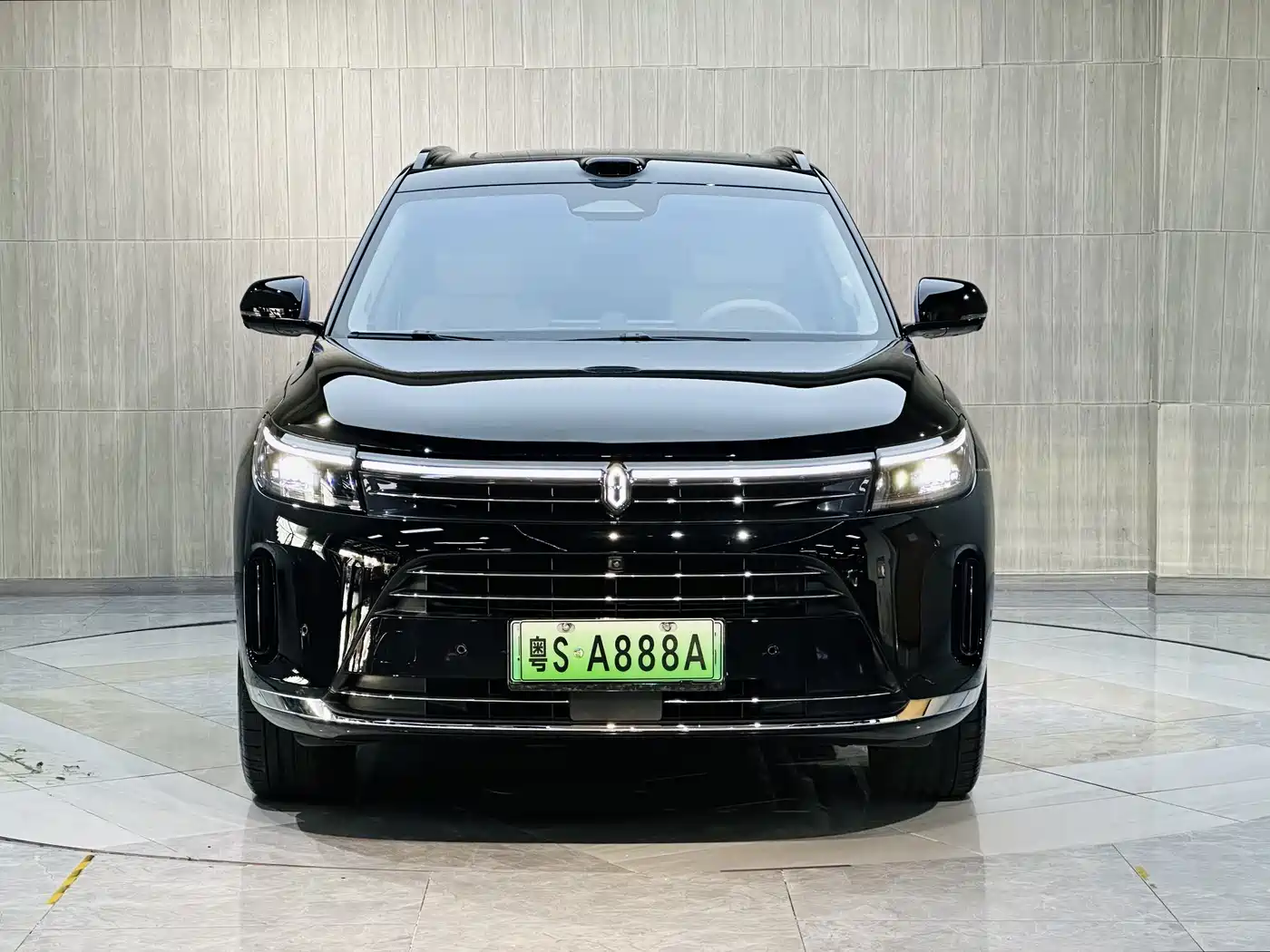 AITO Wenjie AITO M7 2024 1.5T Smart AWD Max Edition 5-Seater фото 5