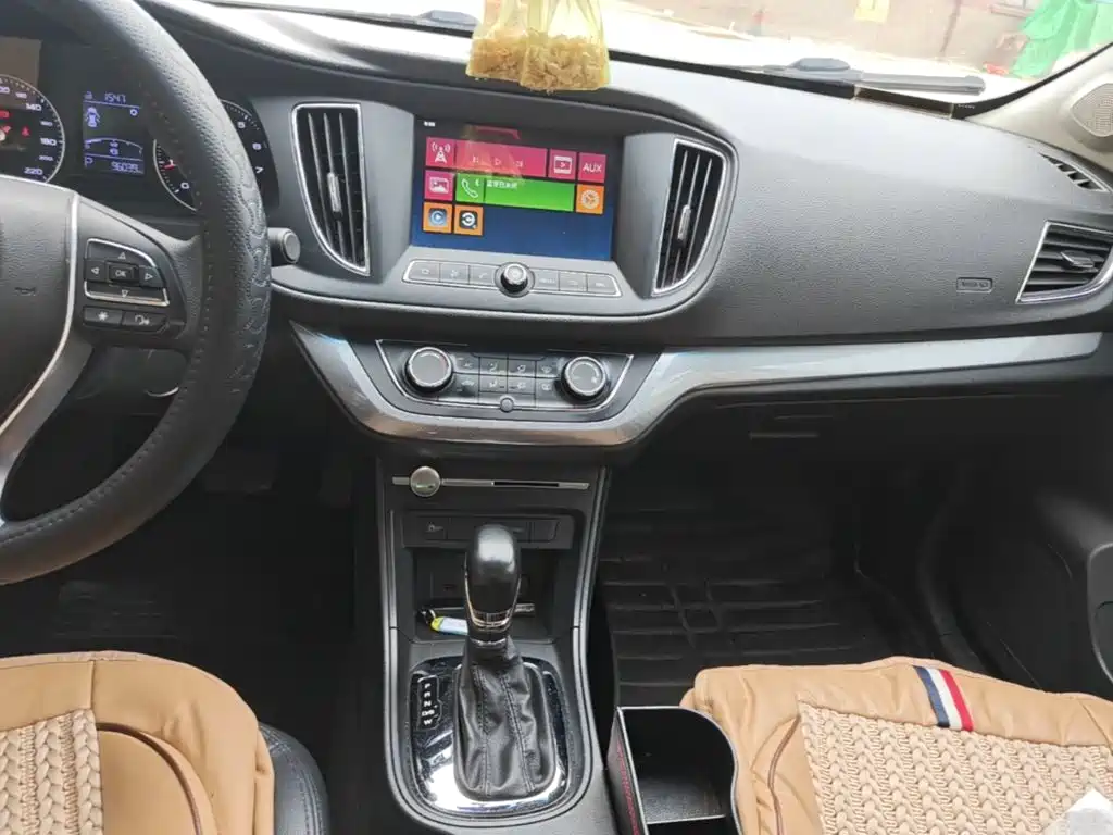 Roewe 360 2018 2018 PLUS 1.5L Automatic Exclusive Edition