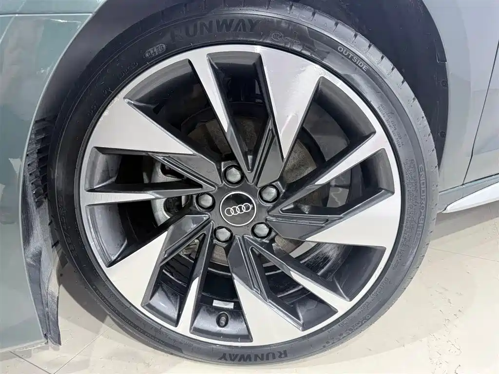 Audi A3 2022 A3L Limousine 35 TFSI Style Sport фото 12