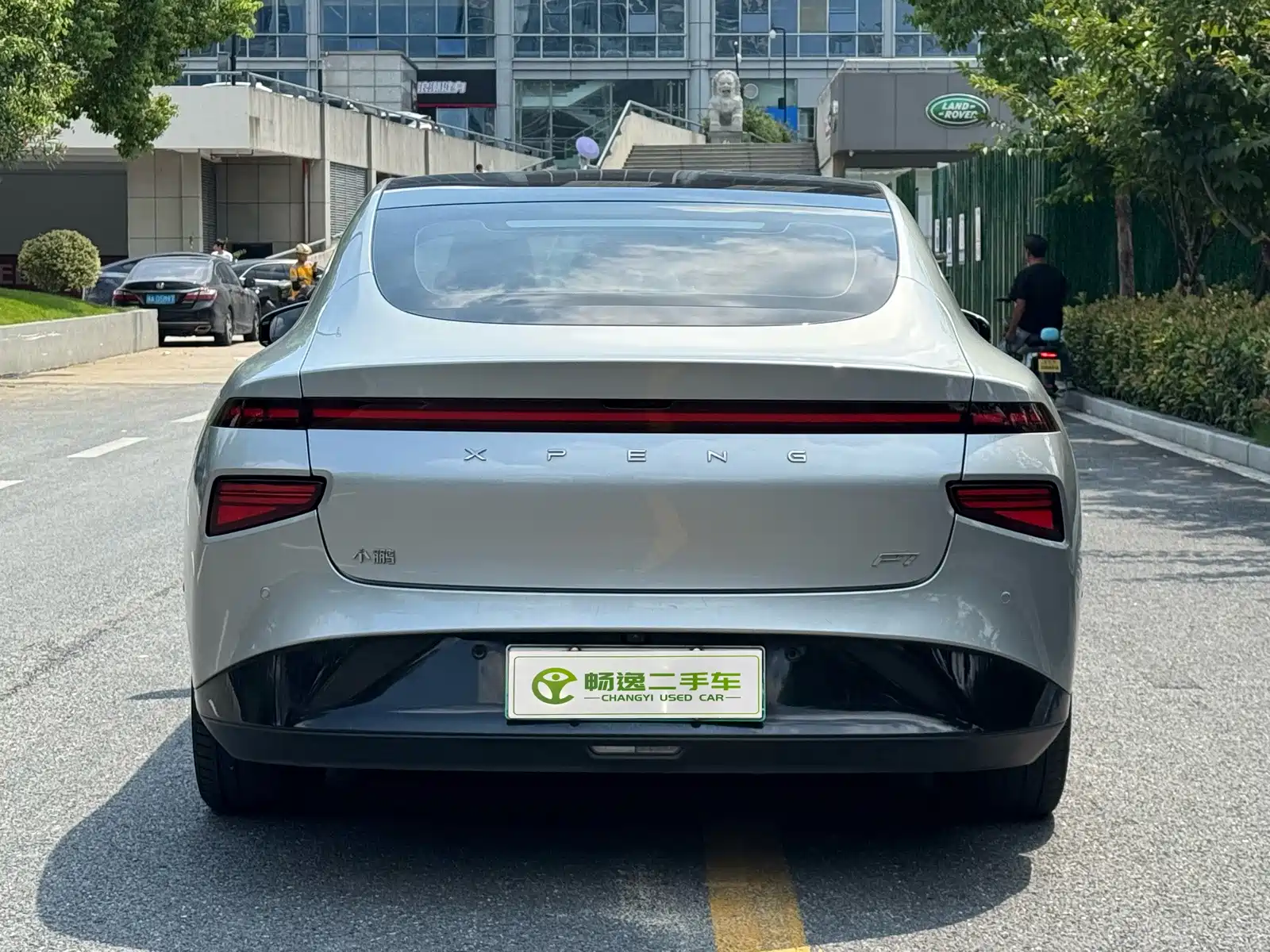 Фото 4 - XPeng P7