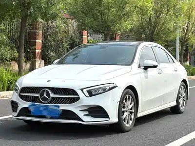Mercedes-Benz A