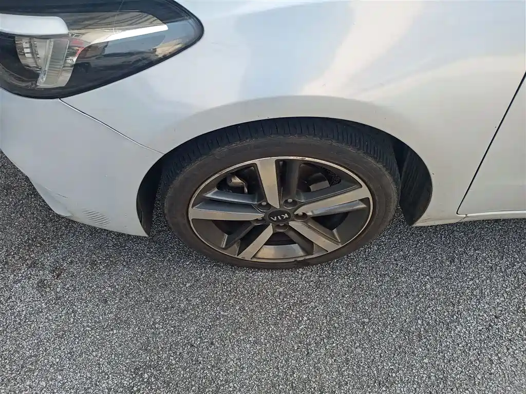 Kia K3 2017 1.6L Automatic 15th Anniversary Special GLS фото 23