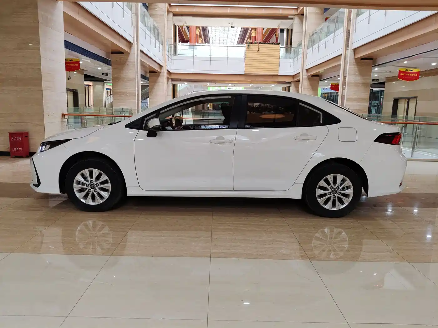 Toyota Corolla 2023 1.2T Pioneer Edition фото 3