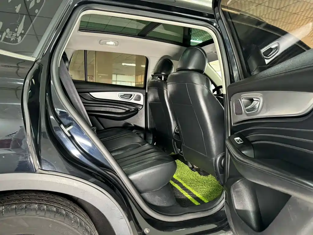 Roewe RX5 MAX 2019 2019 300TGI Automatic 4G Connected Luxury Edition