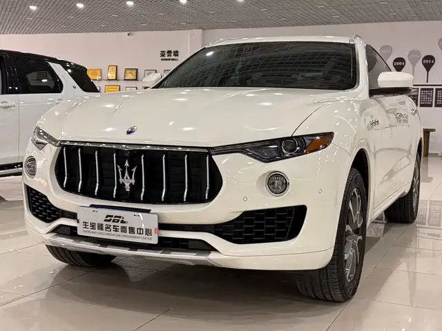 maserati levante