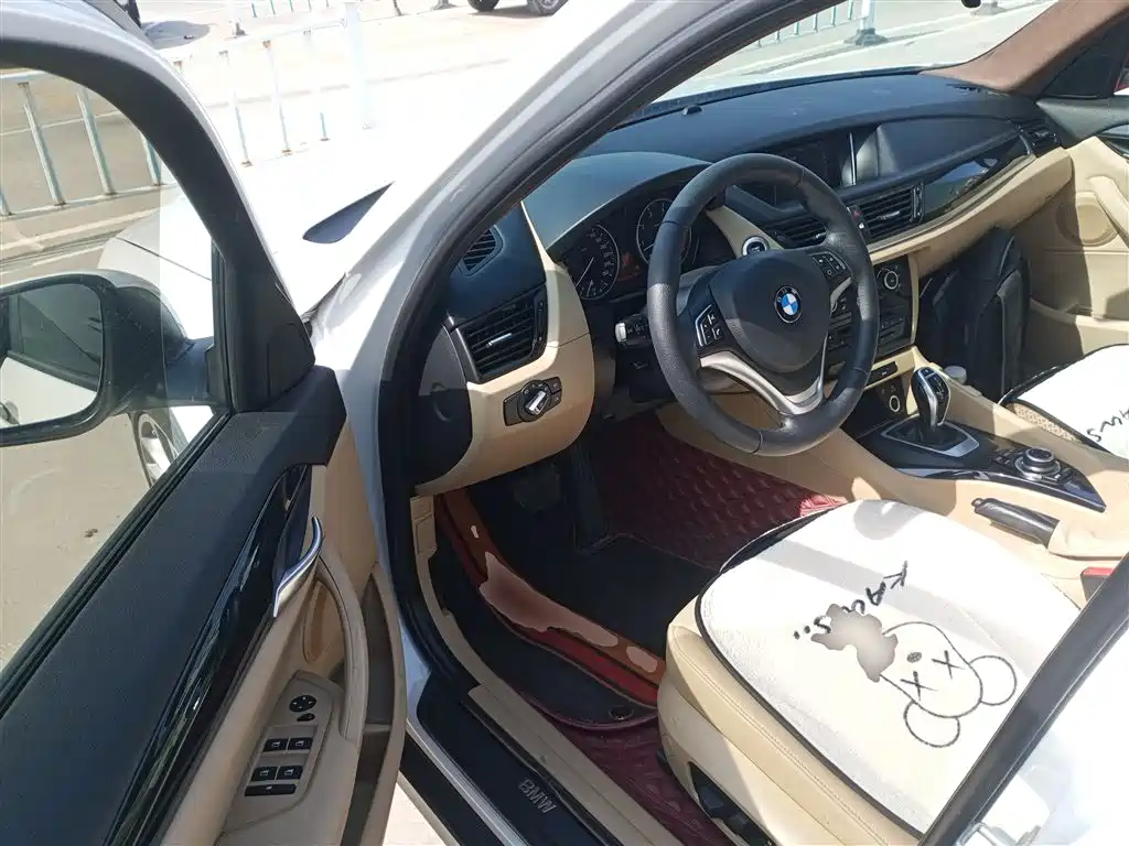 BMW X1 2015 Model sDrive18i Leading Advanced Edition фото 12