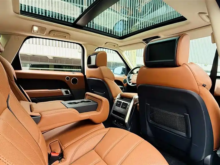 Land Rover Range Rover Sport 2015 3.0 SC V6 HSE DYNAMIC фото 2