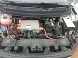 Фото 20 - Geely Geometry E Firefly