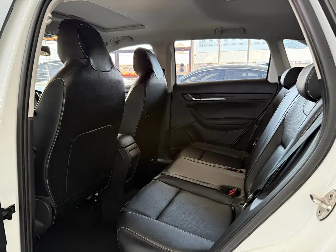 Škoda Kamiq 2023 1.5L Auto Comfort Edition фото 6