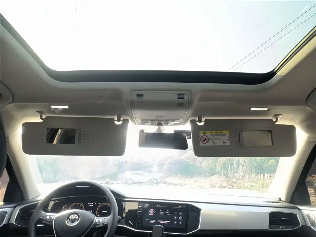 Volkswagen Tayron 2022 330TSI 2WD Luxury Smart Connect Plus фото 20
