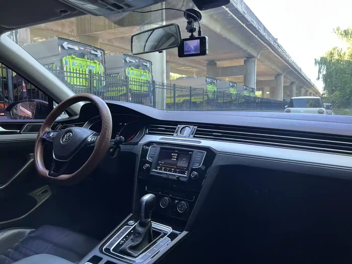 Volkswagen Magotan 2017 330TSI DSG Leading фото 11