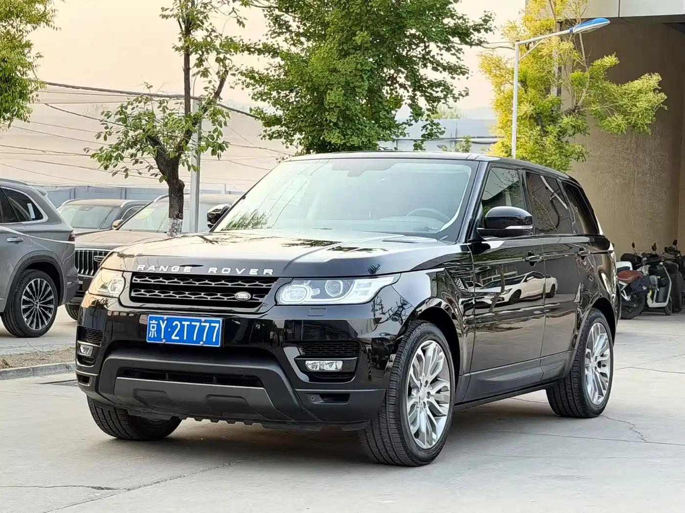 Land Rover Range Rover Sport 2016 Model 3.0 SC V6 HSE DYNAMIC