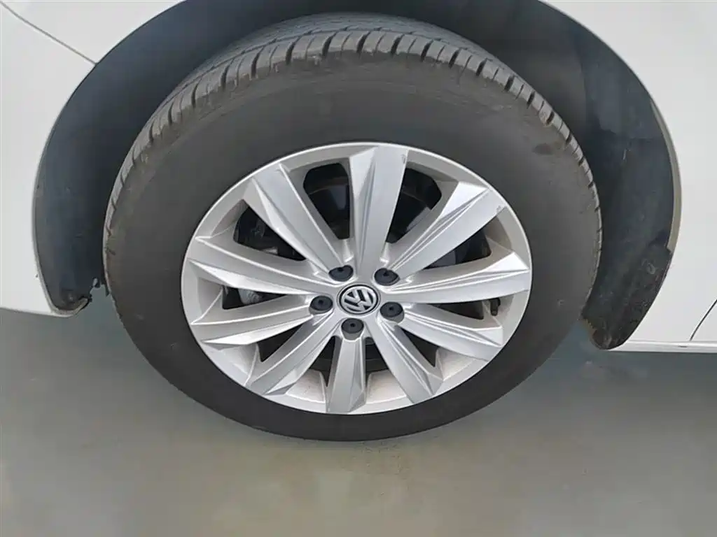 Volkswagen Bora 2019 Facelift Bora Legend 1.5L Automatic Fashion Type China VI фото 23