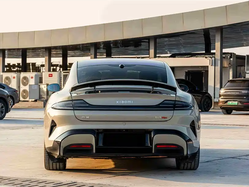 XIAOMI CAR XIAOMI SU7