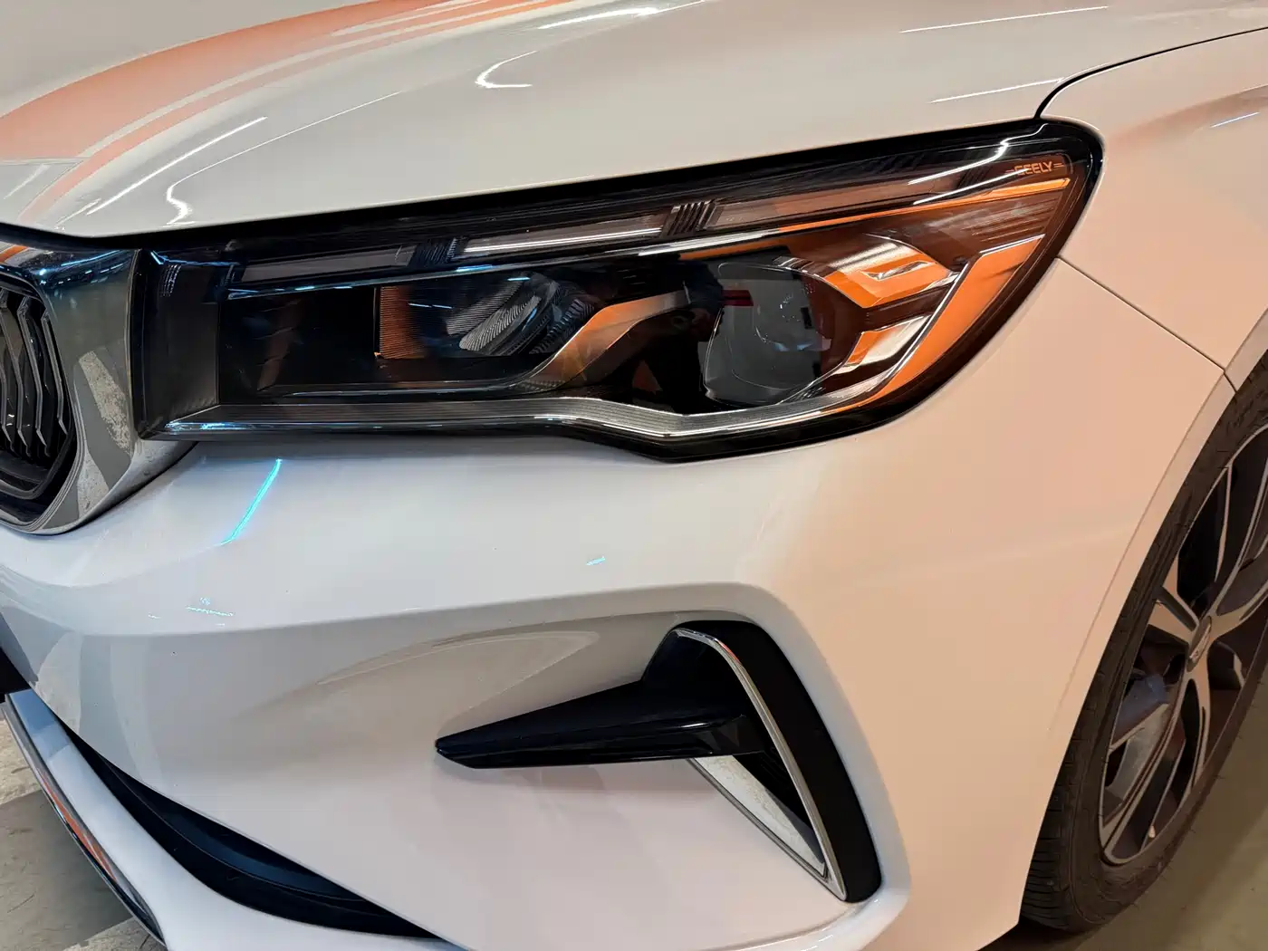 GEELY AUTOMOBILE EMGRAND