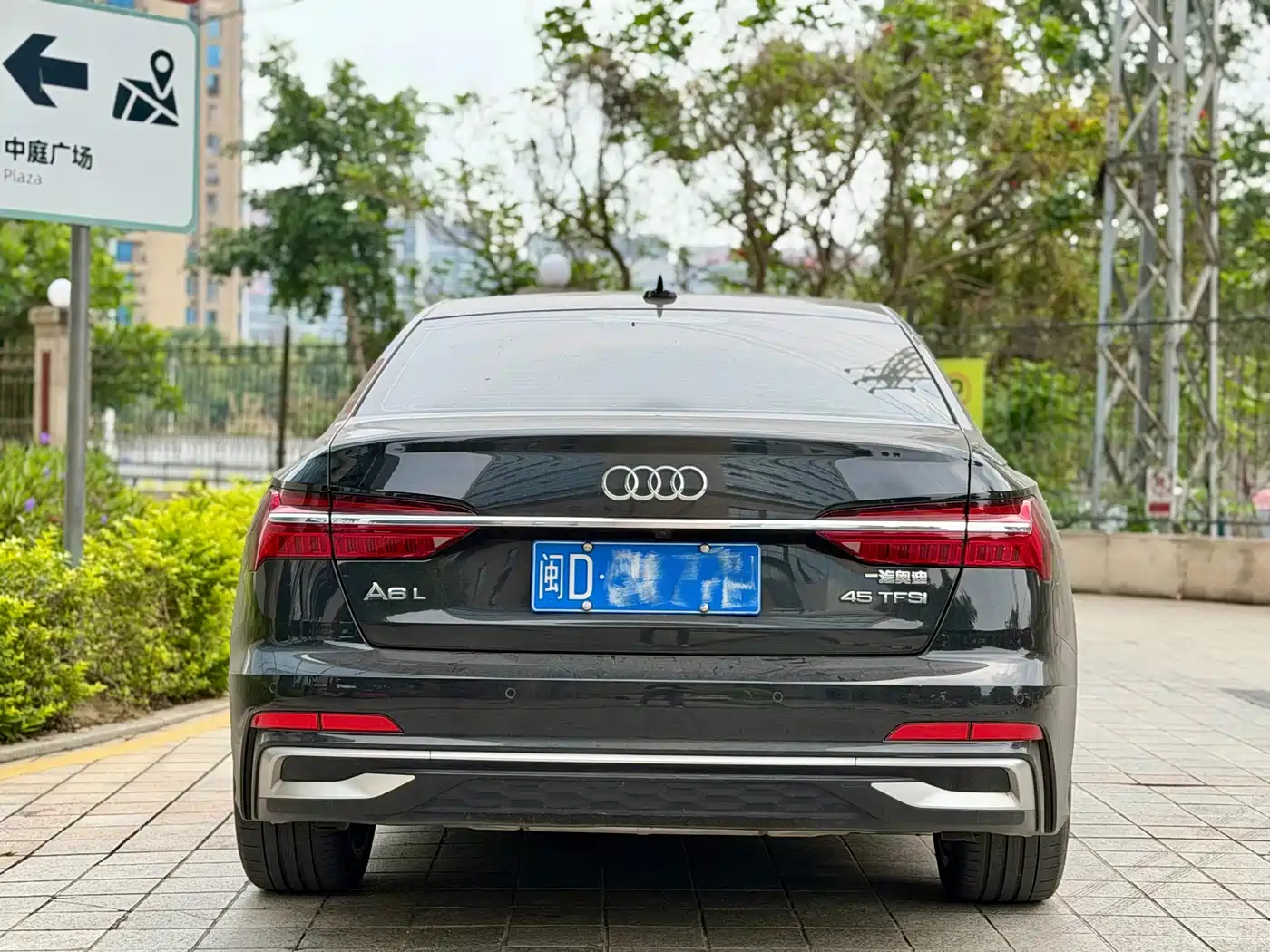 Audi A6L 2023 45 TFSI Premium Selection Dynamic фото 5