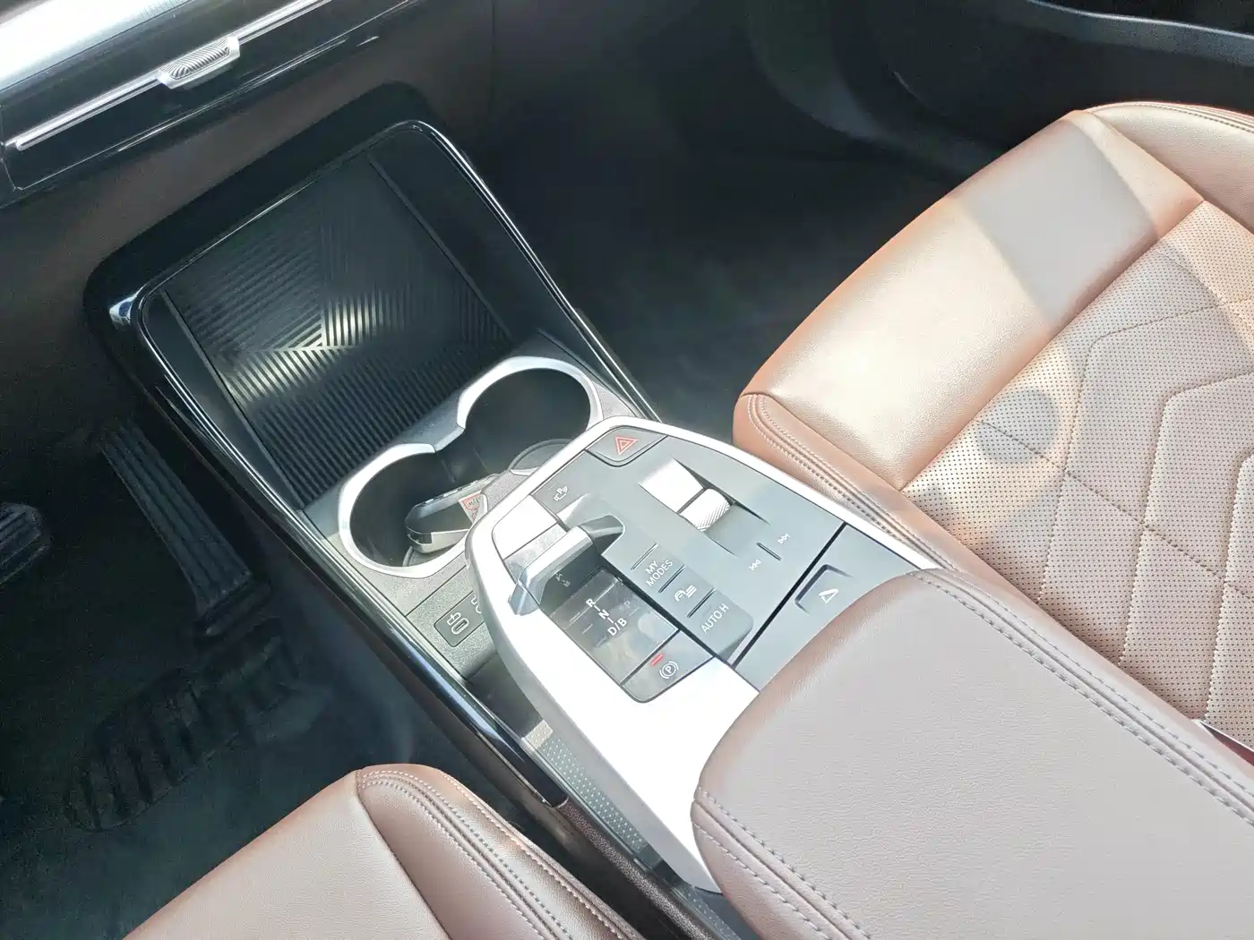 BMW iX1 2025 2025 eDrive25L M Sport Package