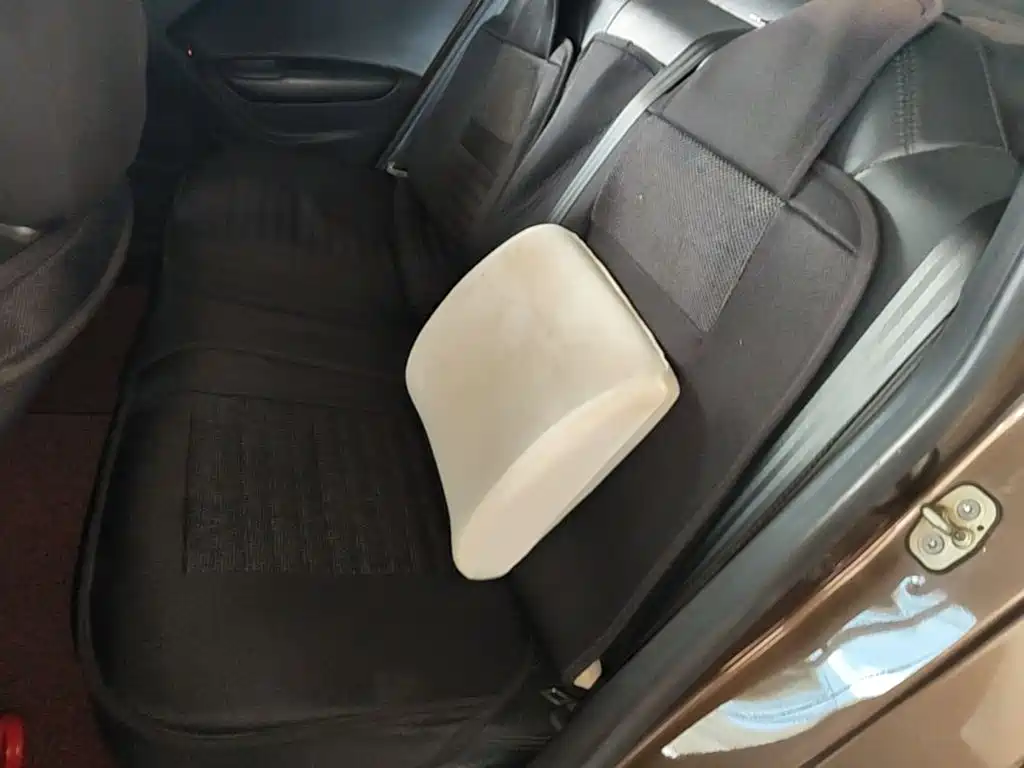 Peugeot 301 2014 2014 1.6L Manual Comfort Edition