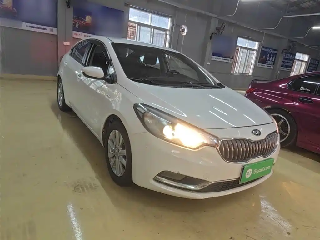 Kia K3 2015 1.6L Automatic GL фото 4
