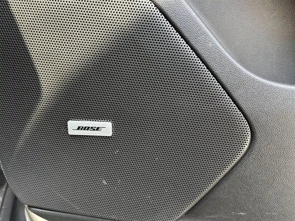 Cadillac XT6 2021 2.0T 6-seater 4WD Luxury фото 24