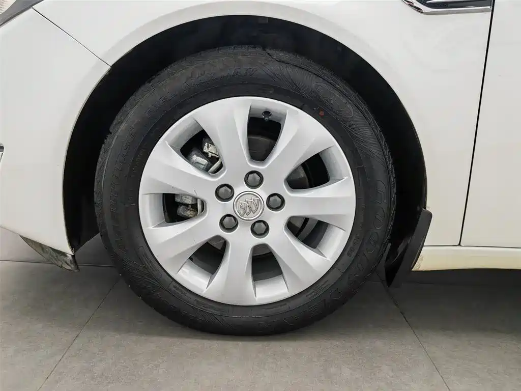 Buick Regal 2014 2.0L Elite Fashion Type фото 17