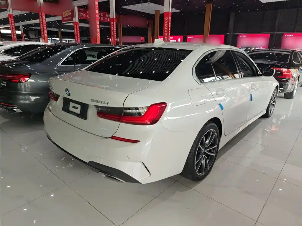 BMW 3 Series 2021 320Li M Sport Package фото 8