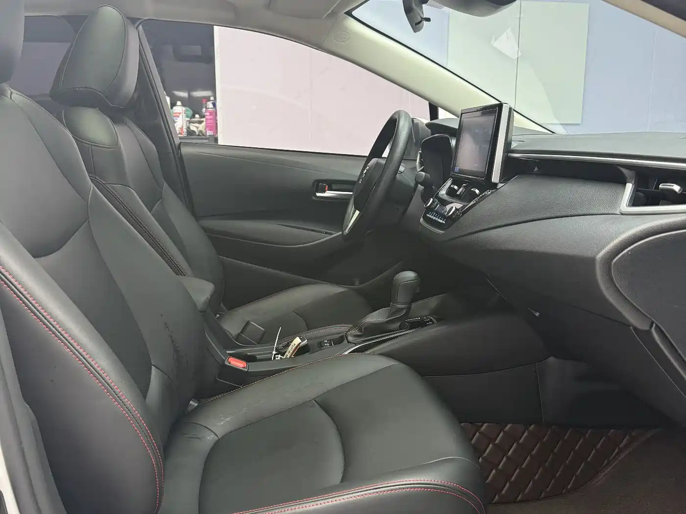 Toyota Corolla 2021 1.2T S-CVT Elite PLUS Edition фото 17