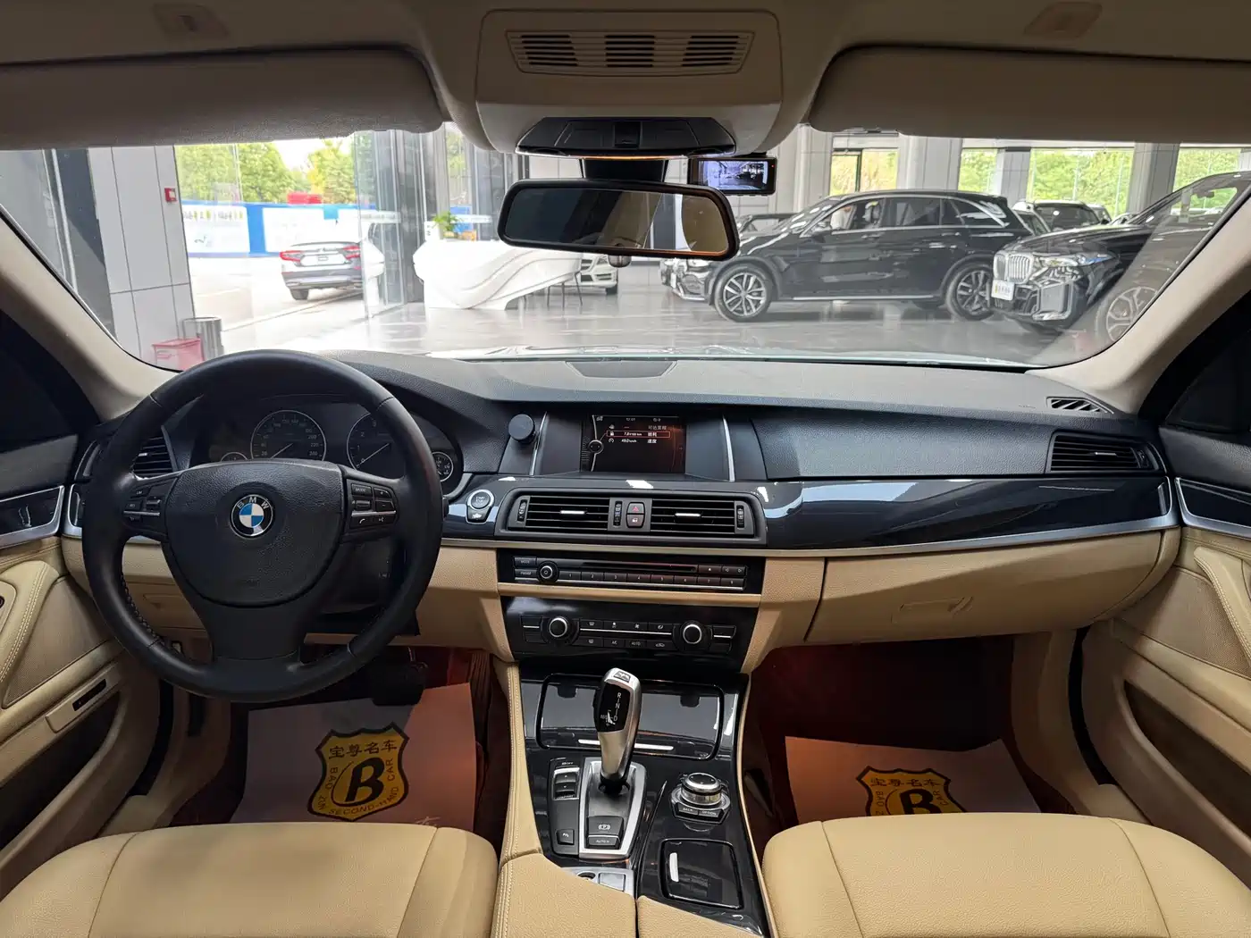BMW 5 Series 2014 520Li Elegance фото 10