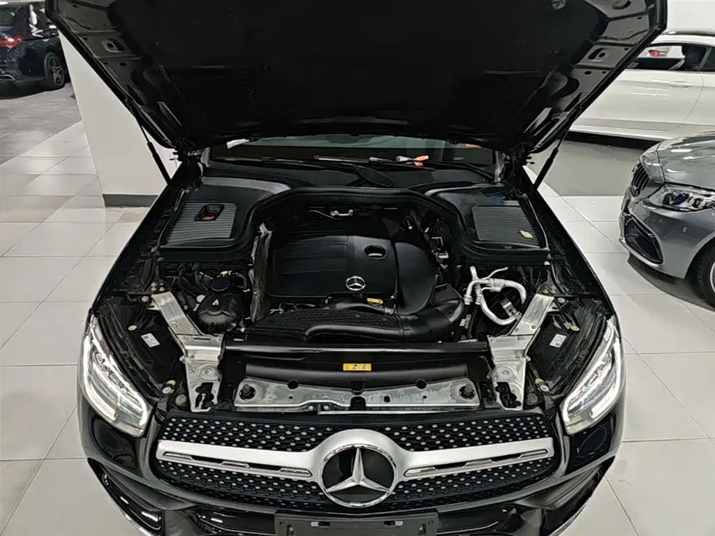 Mercedes-Benz GLC 2022 Facelift II GLC 260 L 4MATIC Luxury фото 16