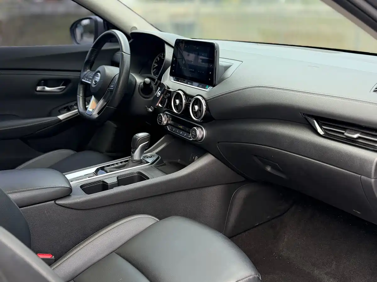 Nissan Sylphy 2022 1.6L XL CVT Smart Edition фото 18