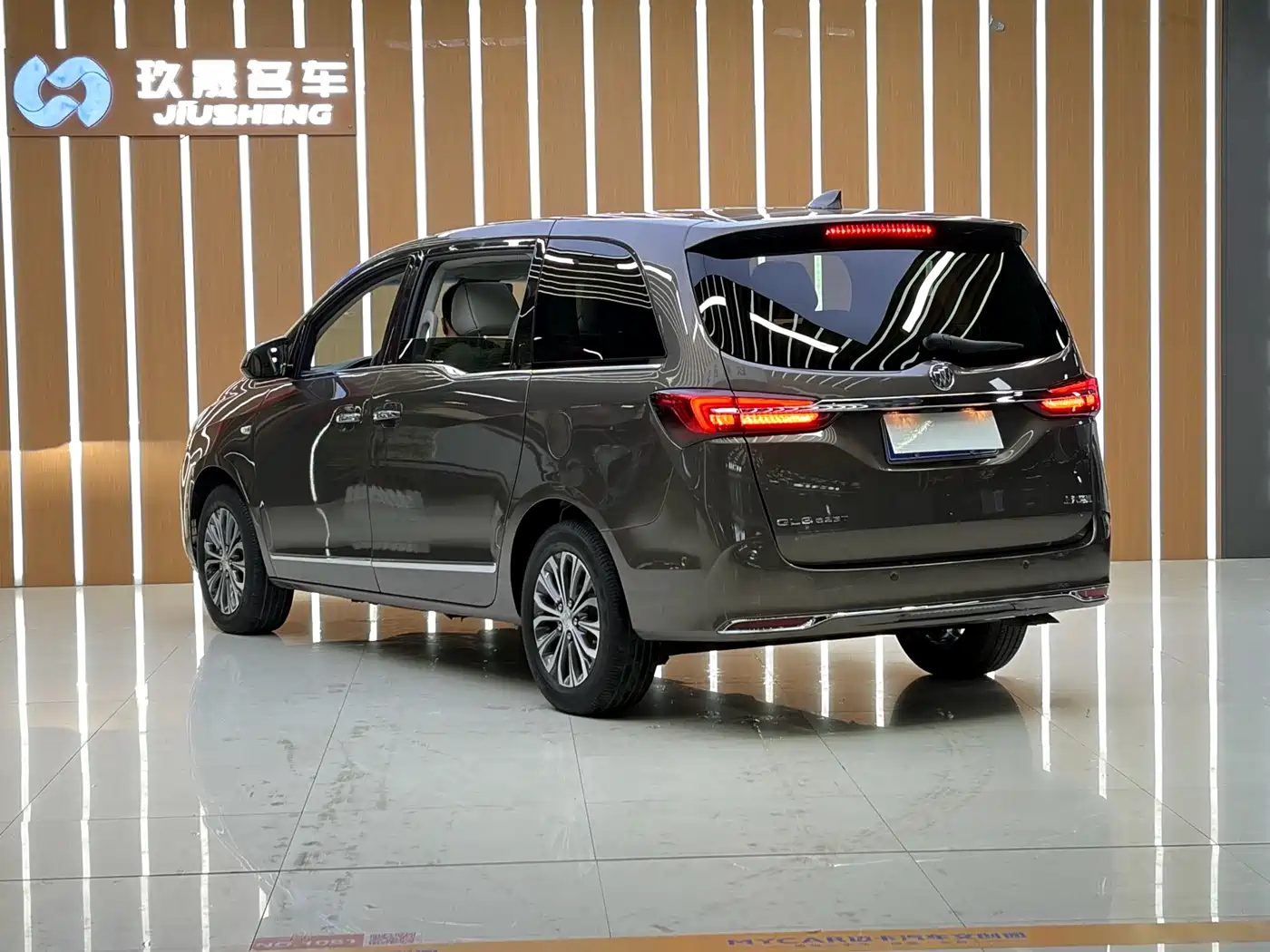 Buick GL8 2021 Land Business Class 652T Smart Luxury фото 17