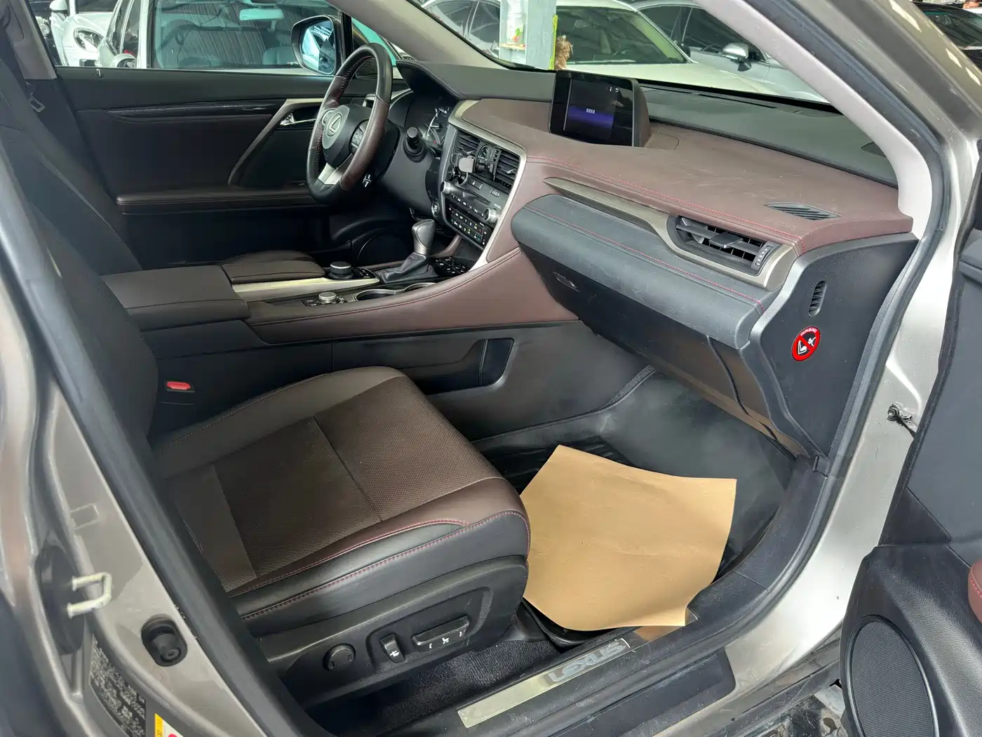 Lexus RX 2016 300 4WD Elegance Edition (China V) фото 16