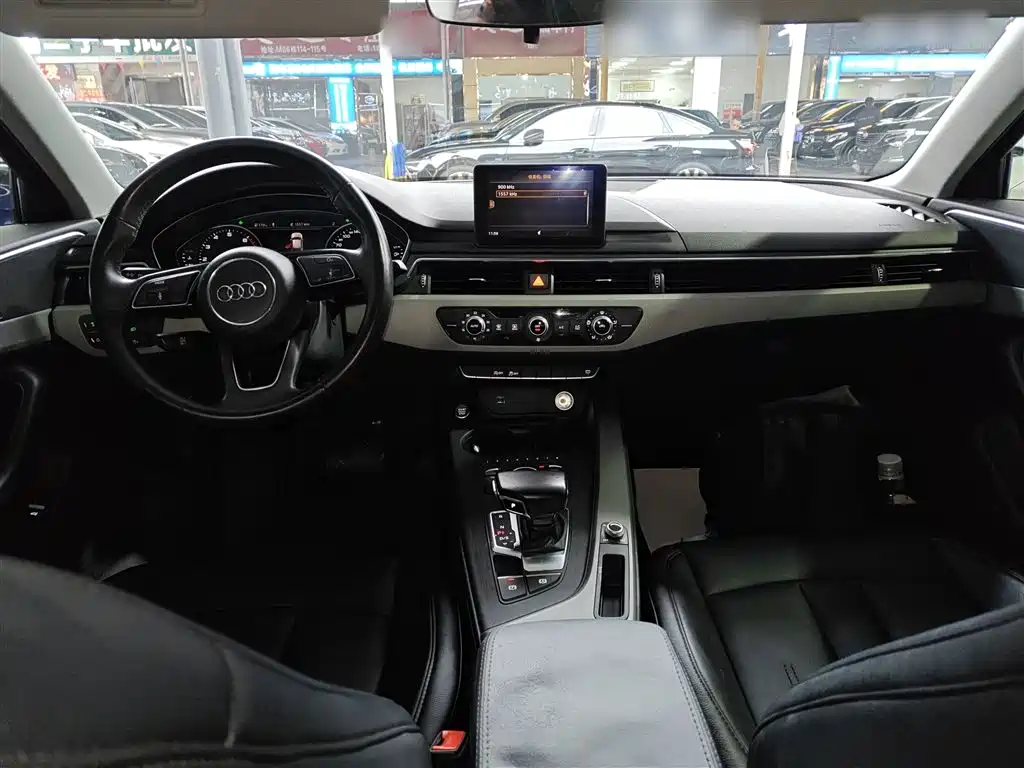 Audi A4L 2018 30th Anniversary 30 TFSI Progressive фото 10