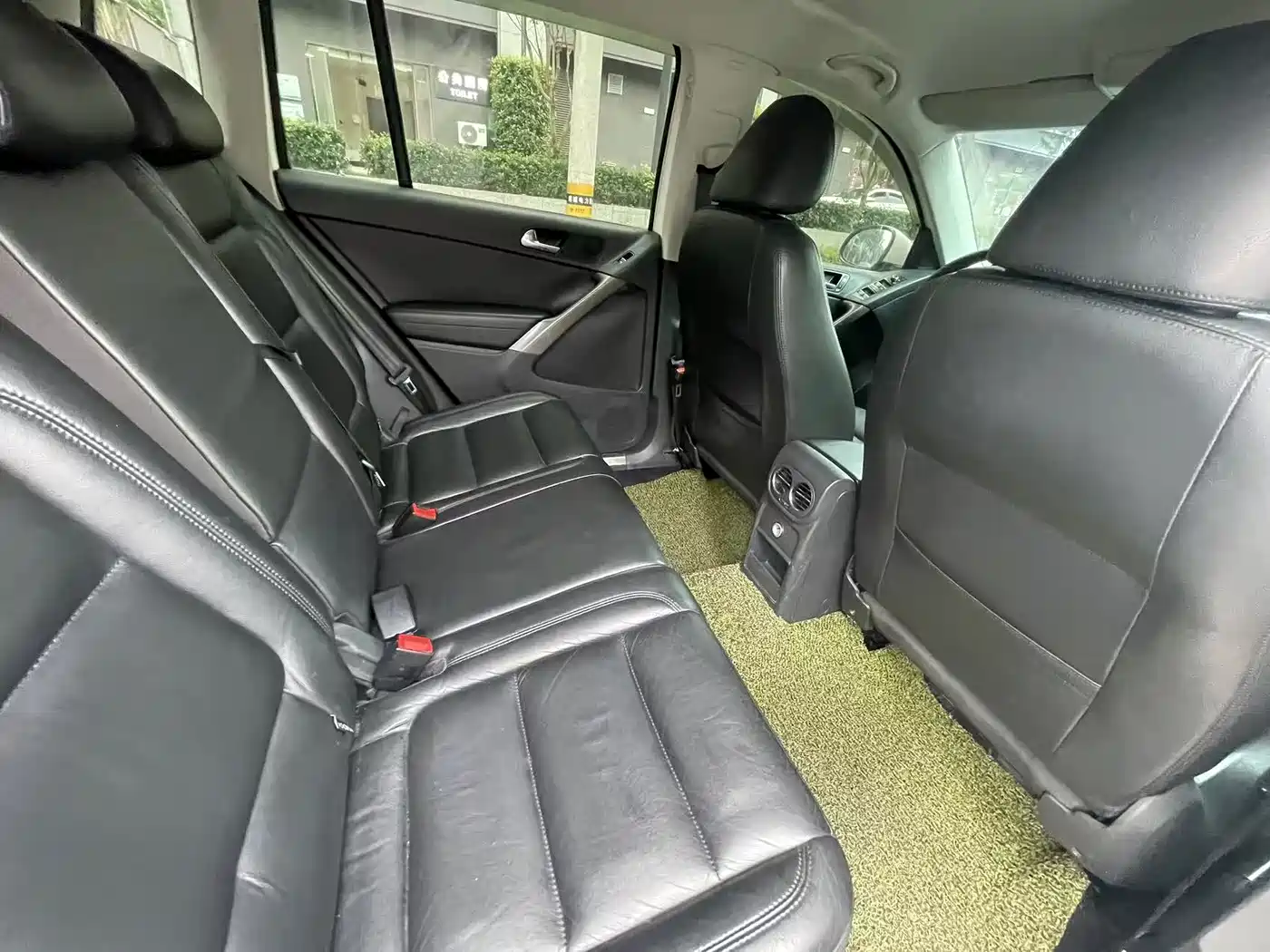 Фото 10 - Volkswagen Tiguan