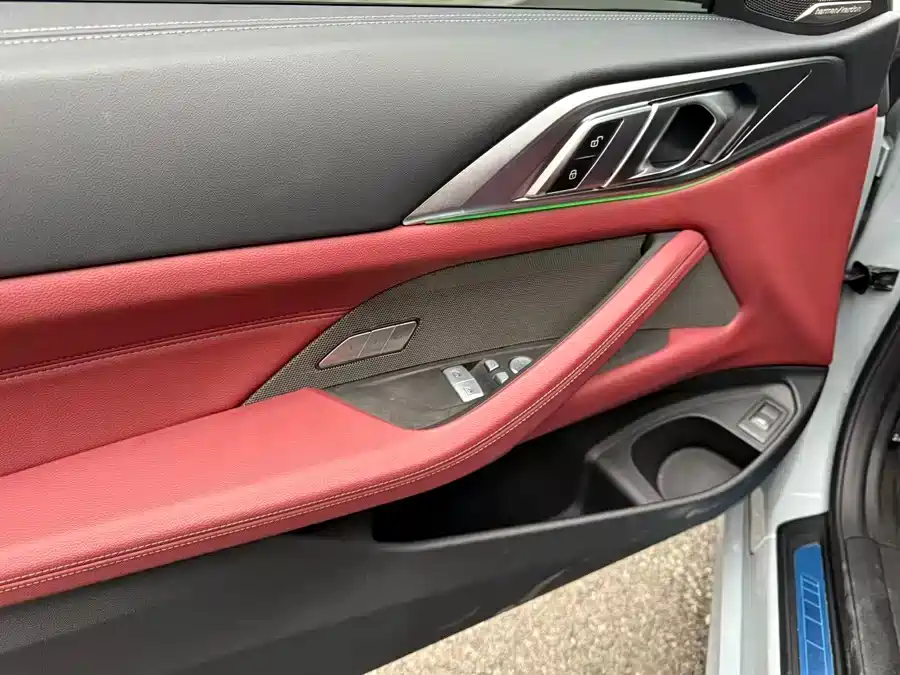 BMW 4 Series 2024 430i M Sport Shadow Edition фото 4