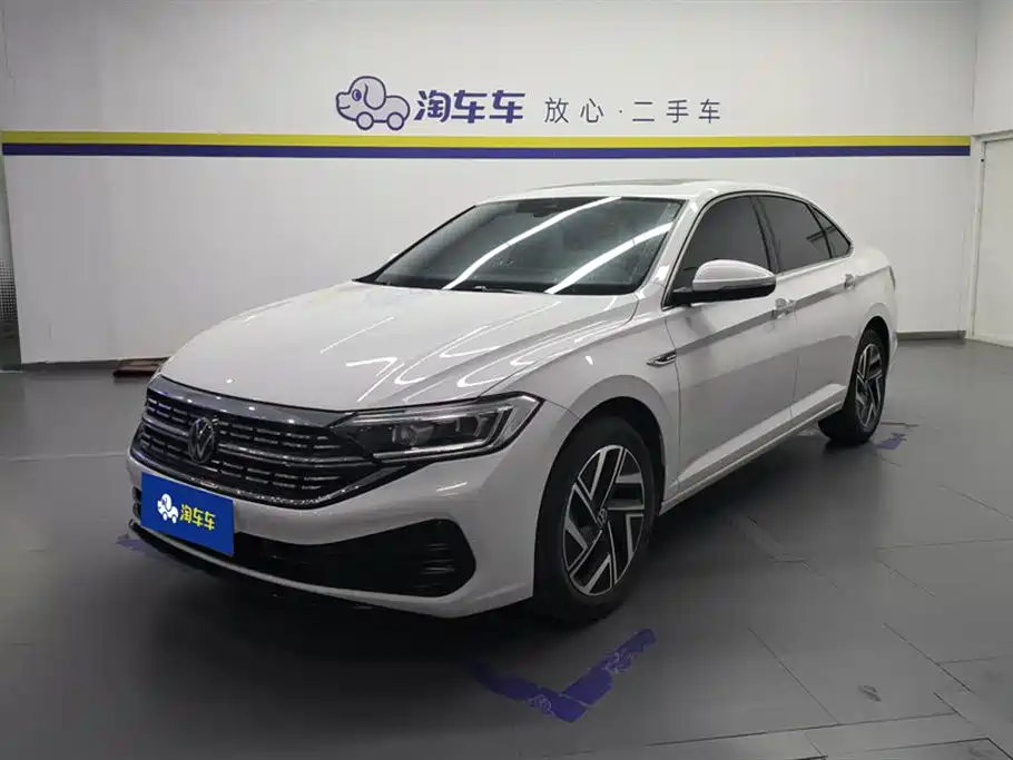 Volkswagen Sagitar 2023 300TSI DSG Surpassing Edition