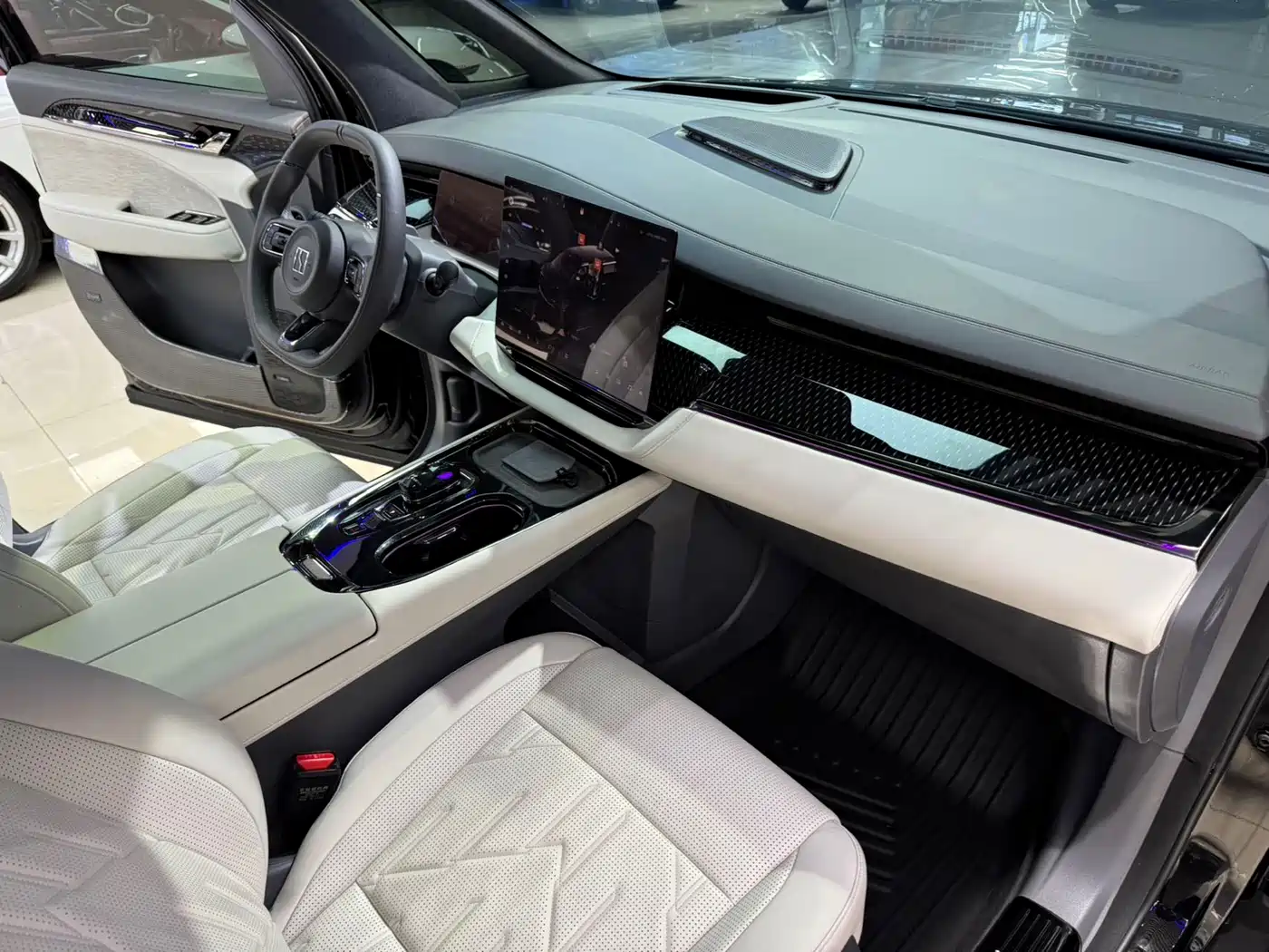 ZEEKR EXTREME KRYPTON 009