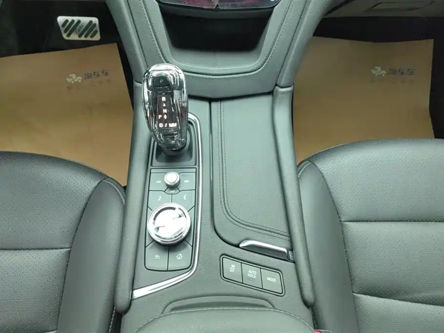Cadillac XT5 2022 2.0T 2WD Luxury фото 16