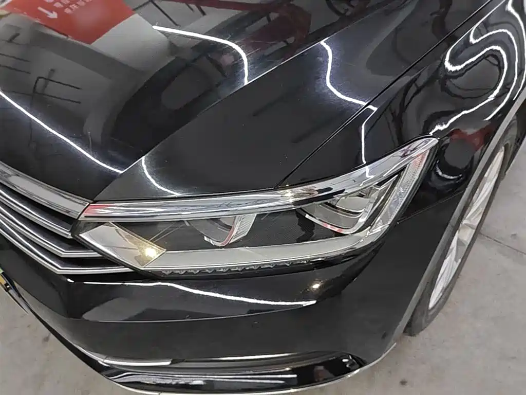Volkswagen Magotan 2019 330TSI DSG Luxury Class China VI фото 24