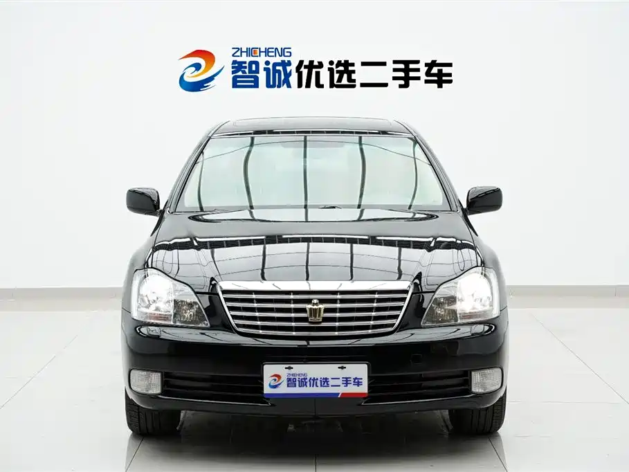 Toyota Crown 2007 3.0L Royal Saloon G VIP фото 2